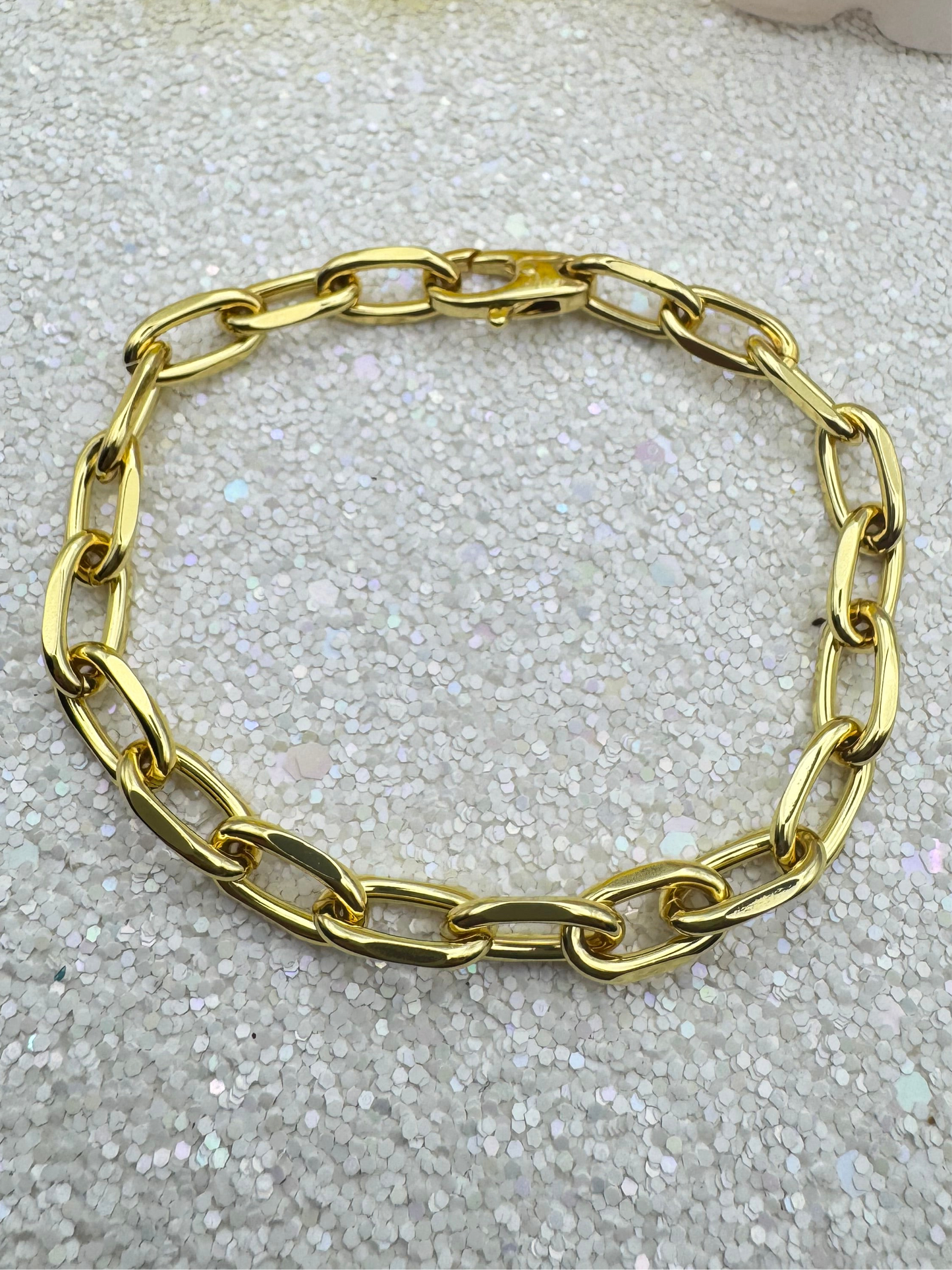 143 Simple Chunky Paperclip Bracelet
