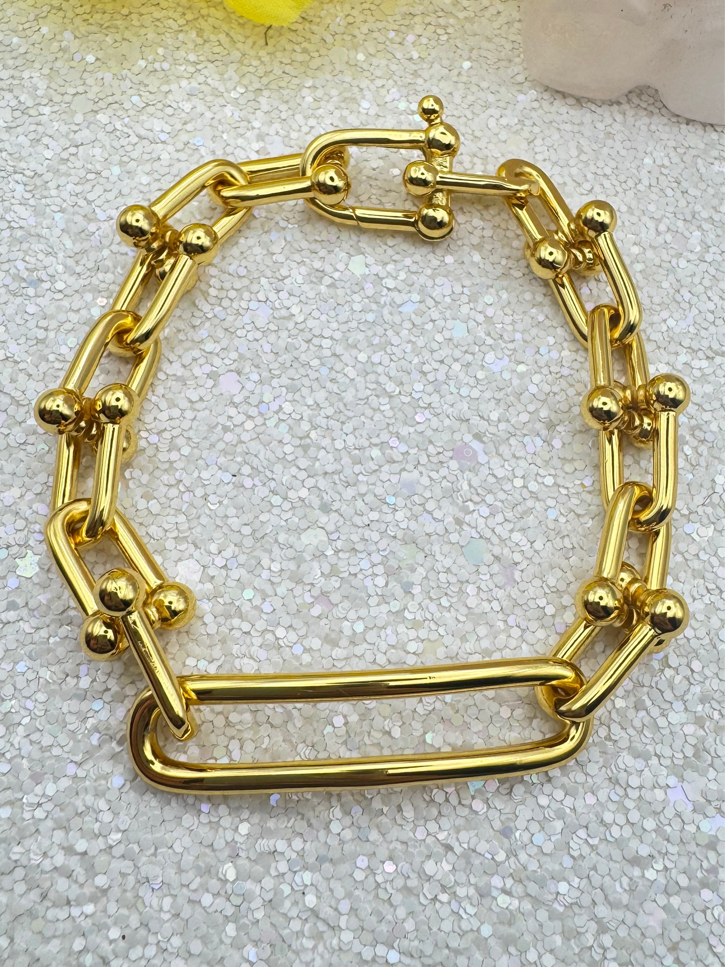 18K Gold Chunky U link Bracelet