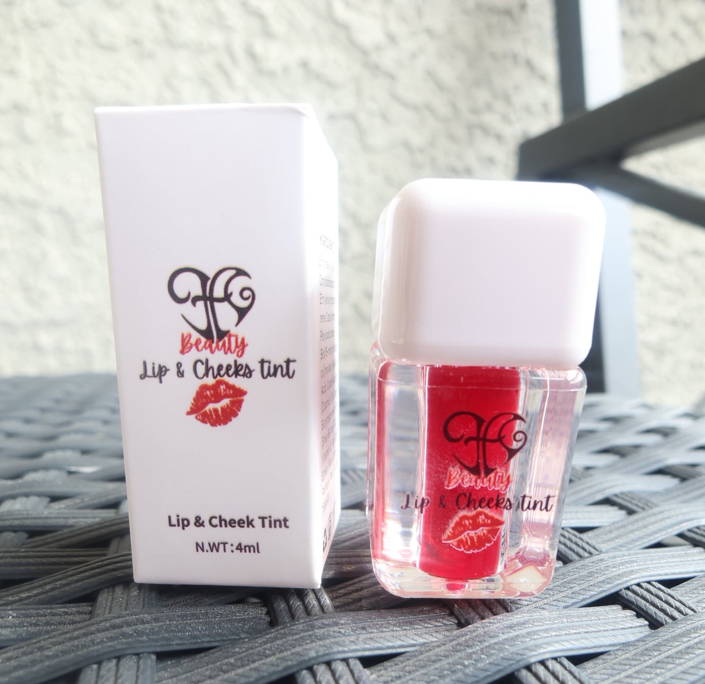 EA BEAUTY Lip and Cheek Tint