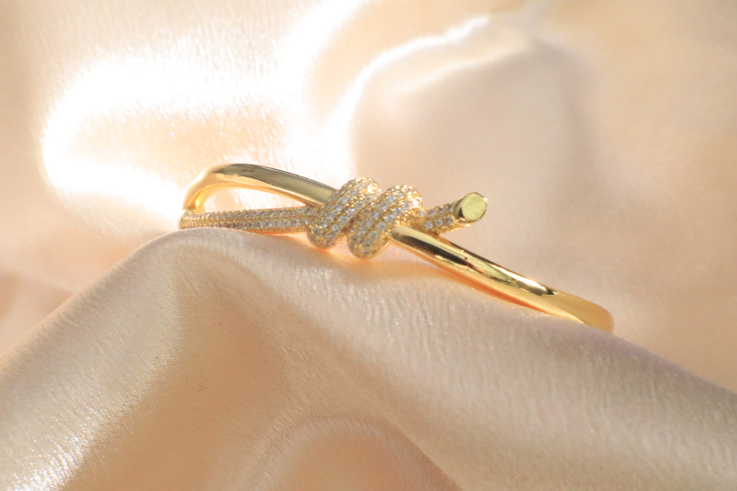 Twist & Trend | Bangle Collections