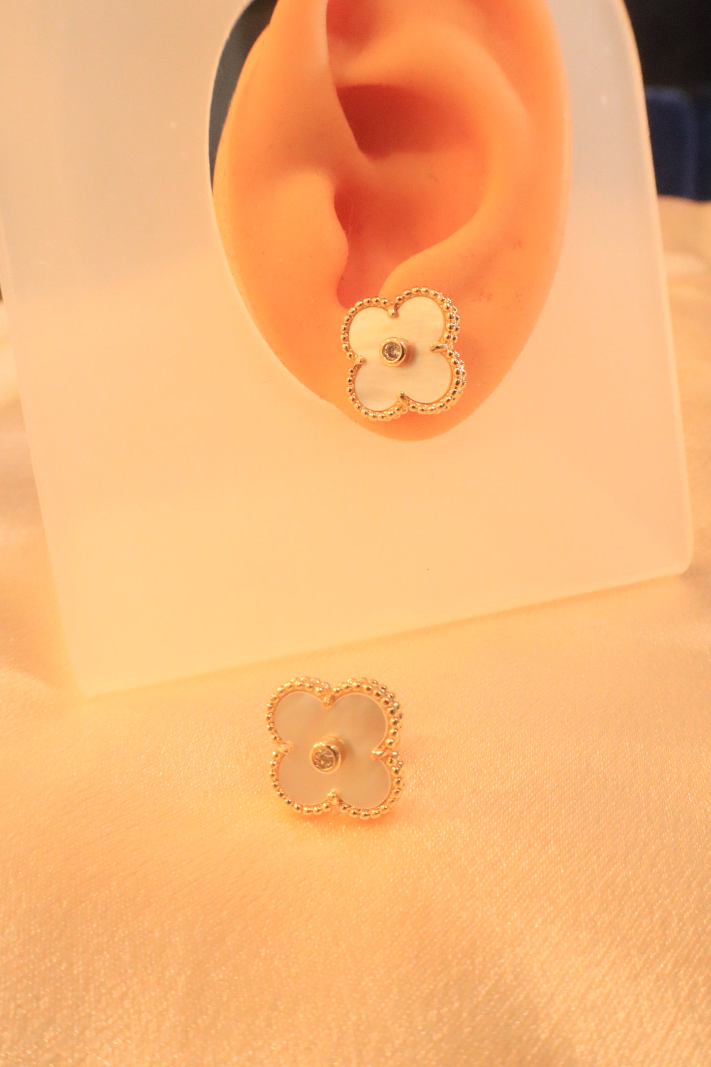 Lucky Blossom Stud / Clip Earrings | Stainless steel 18k Gold and silver Plating