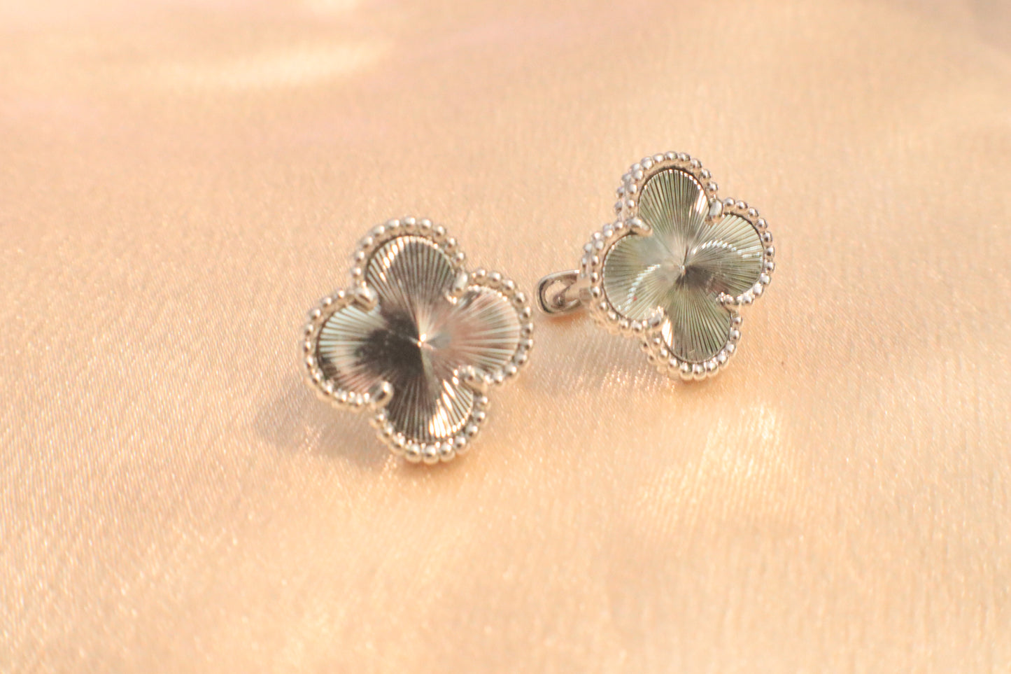Lucky Blossom Stud / Clip Earrings | Stainless steel 18k Gold and silver Plating