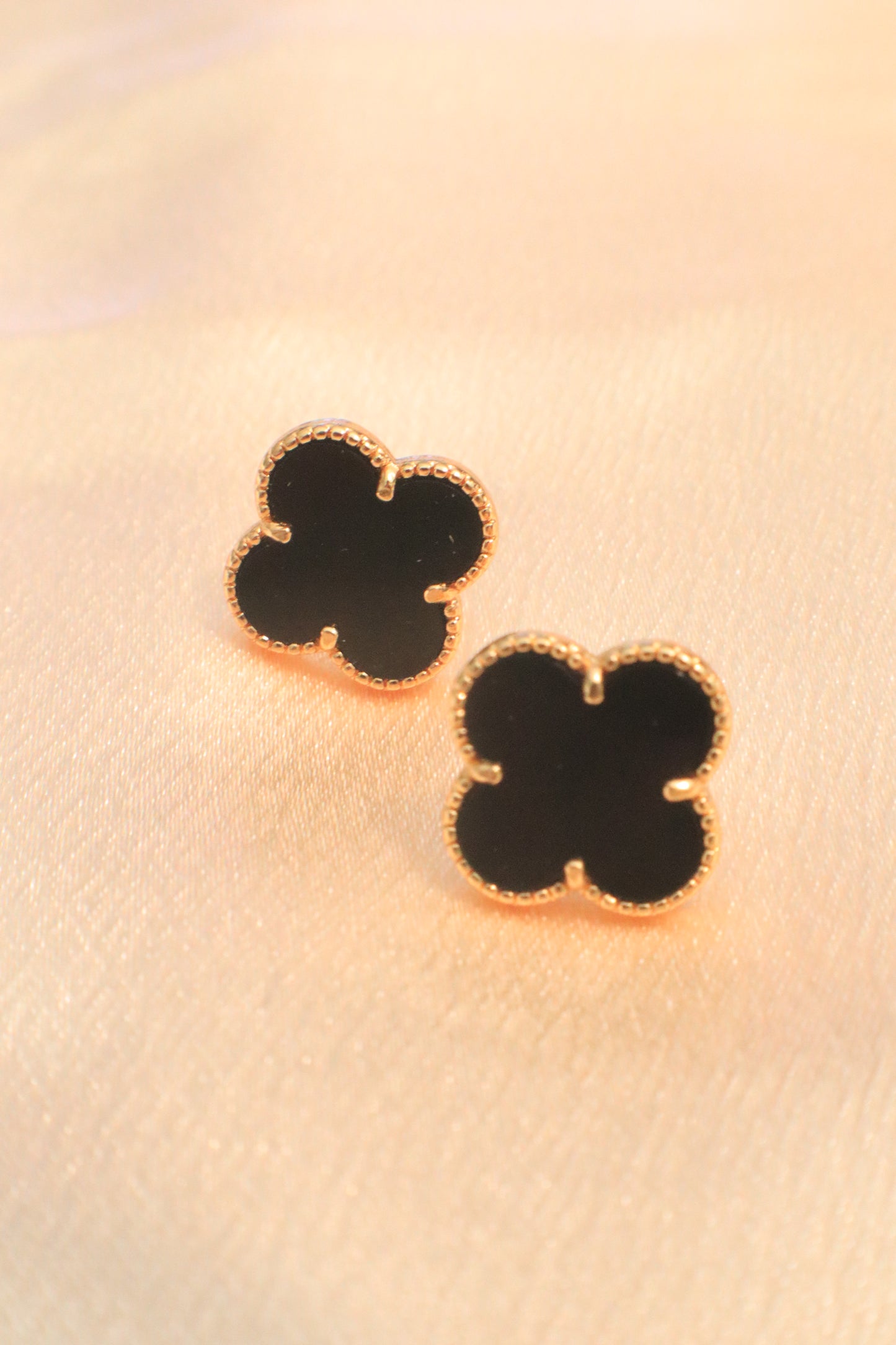 Lucky Blossom Stud / Clip Earrings | Stainless steel 18k Gold and silver Plating