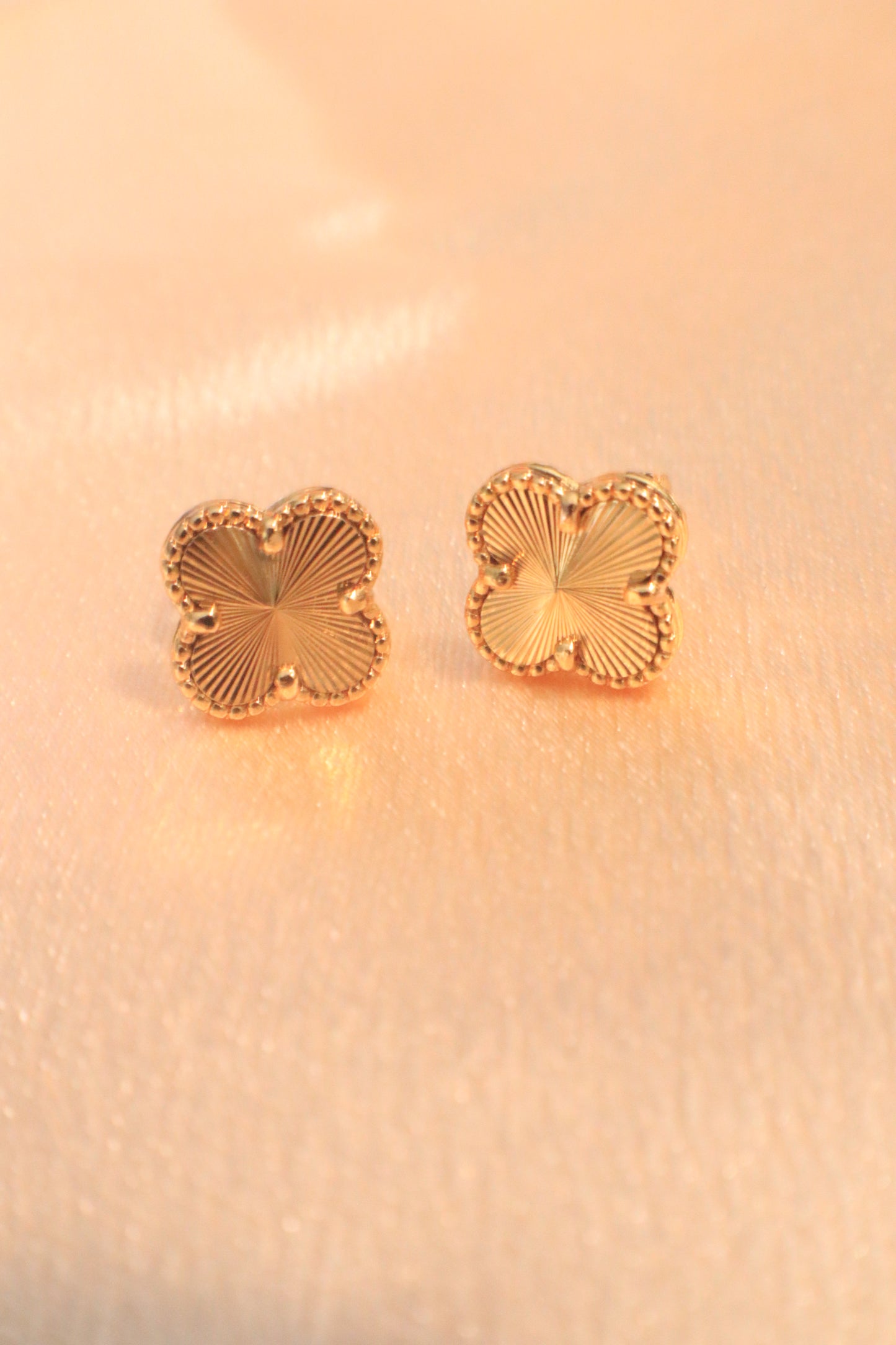 Lucky Blossom Stud / Clip Earrings | Stainless steel 18k Gold and silver Plating