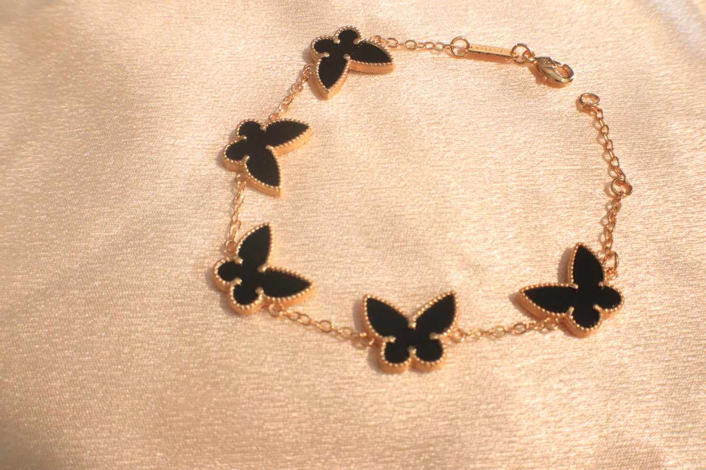 Lucky Blossom Bracelet | Stainless steel Silver-Plated Gold-Plated 18k
