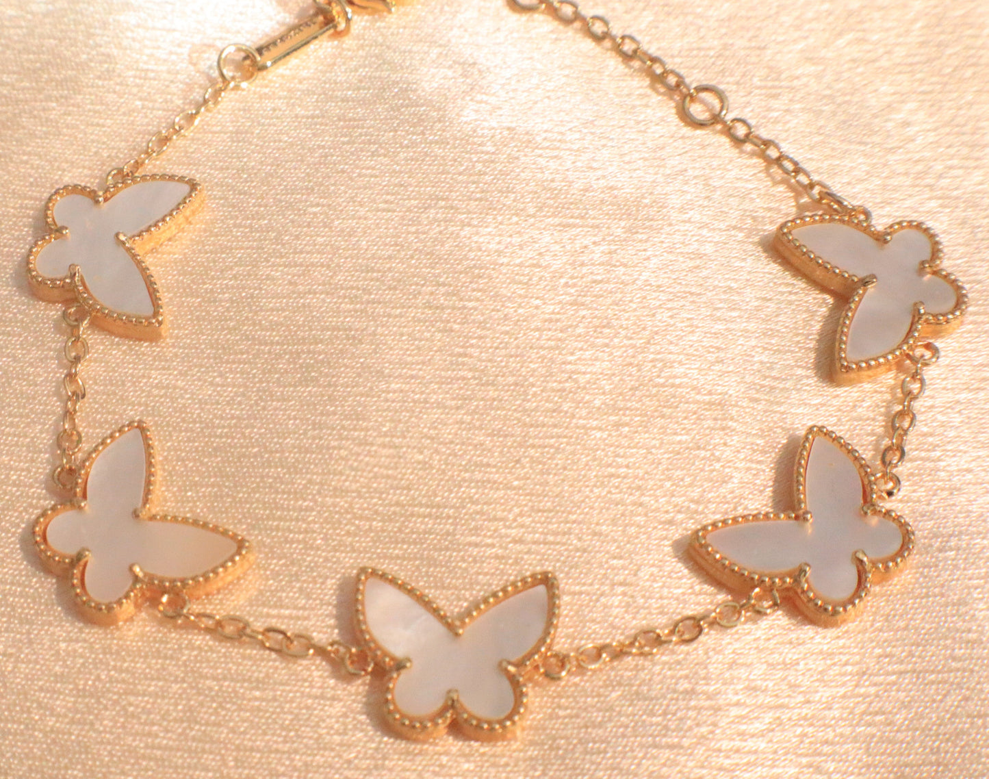 Butterfly Bracelet | 18k Plated Gold | Stainless Steel | Hypoallergenic