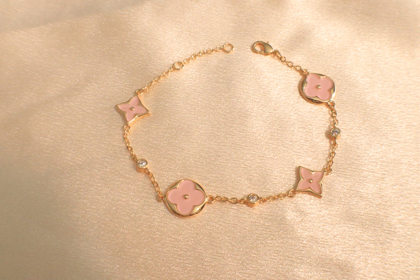 Lucky Blossom Bracelet | Stainless steel Silver-Plated Gold-Plated 18k