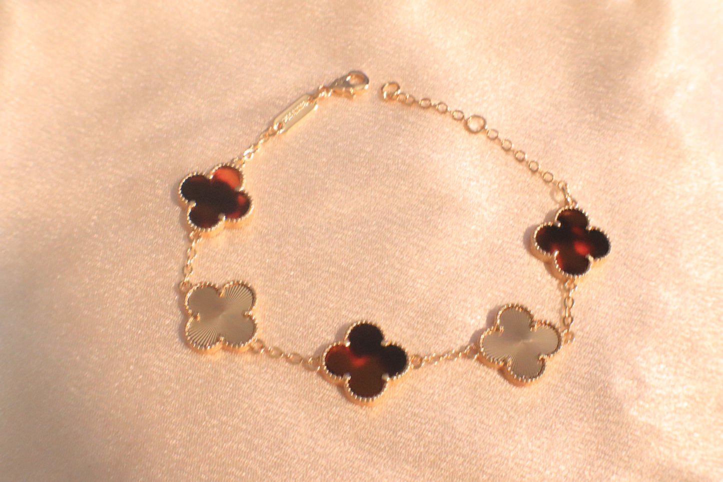 Lucky Blossom Bracelet | Stainless steel Silver-Plated Gold-Plated 18k
