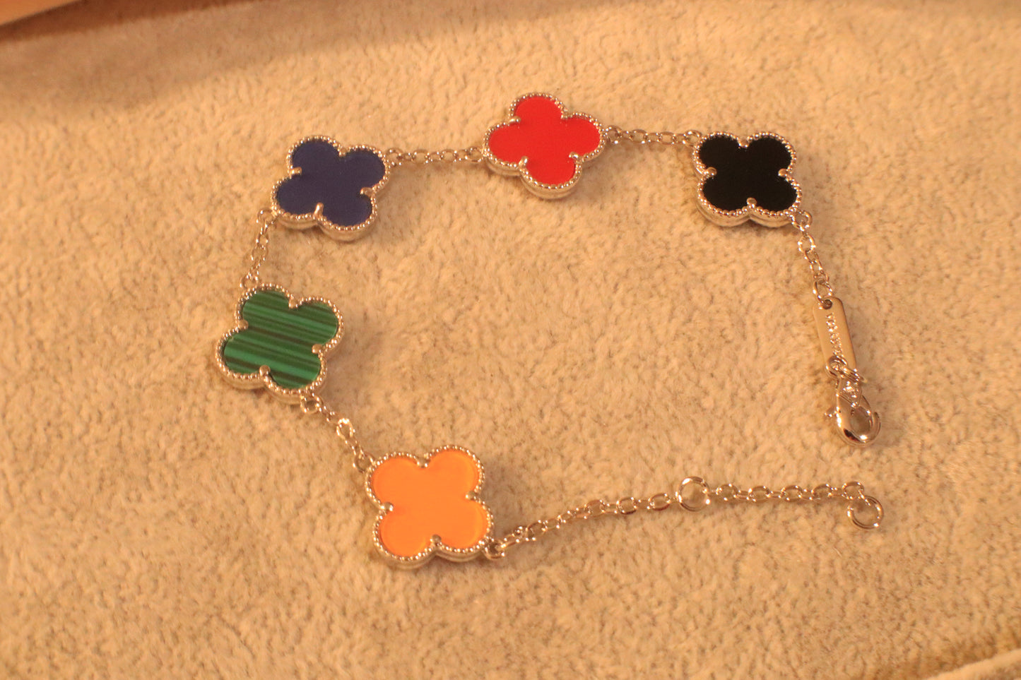 Lucky Blossom Bracelet | Stainless steel Silver-Plated Gold-Plated 18k