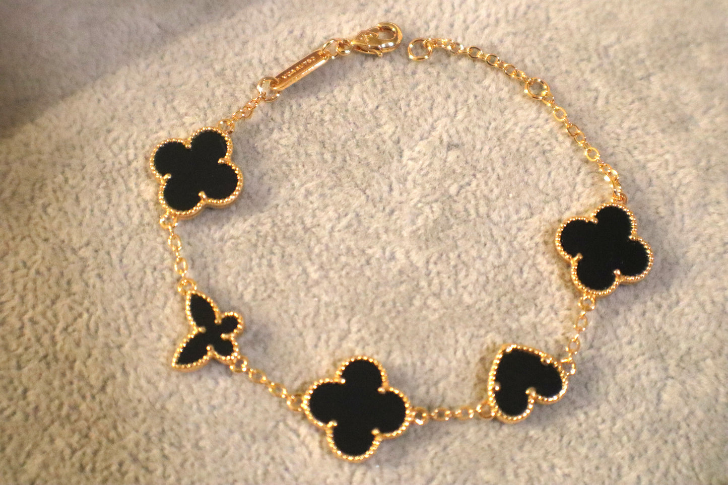 Lucky Blossom Bracelet | Stainless steel Silver-Plated Gold-Plated 18k