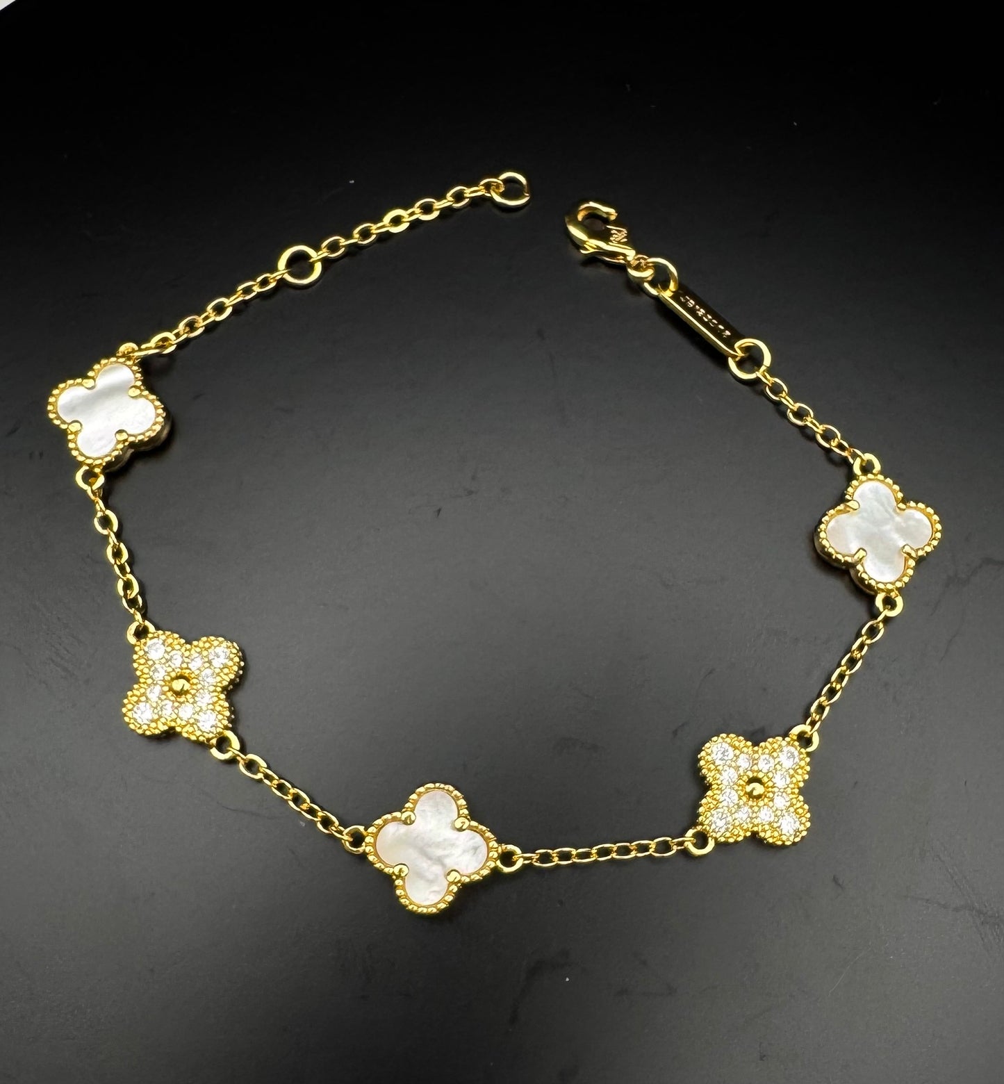 15mm and 10mm Four Clover Bracelet
