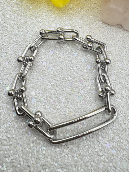18K Gold Chunky U link Bracelet