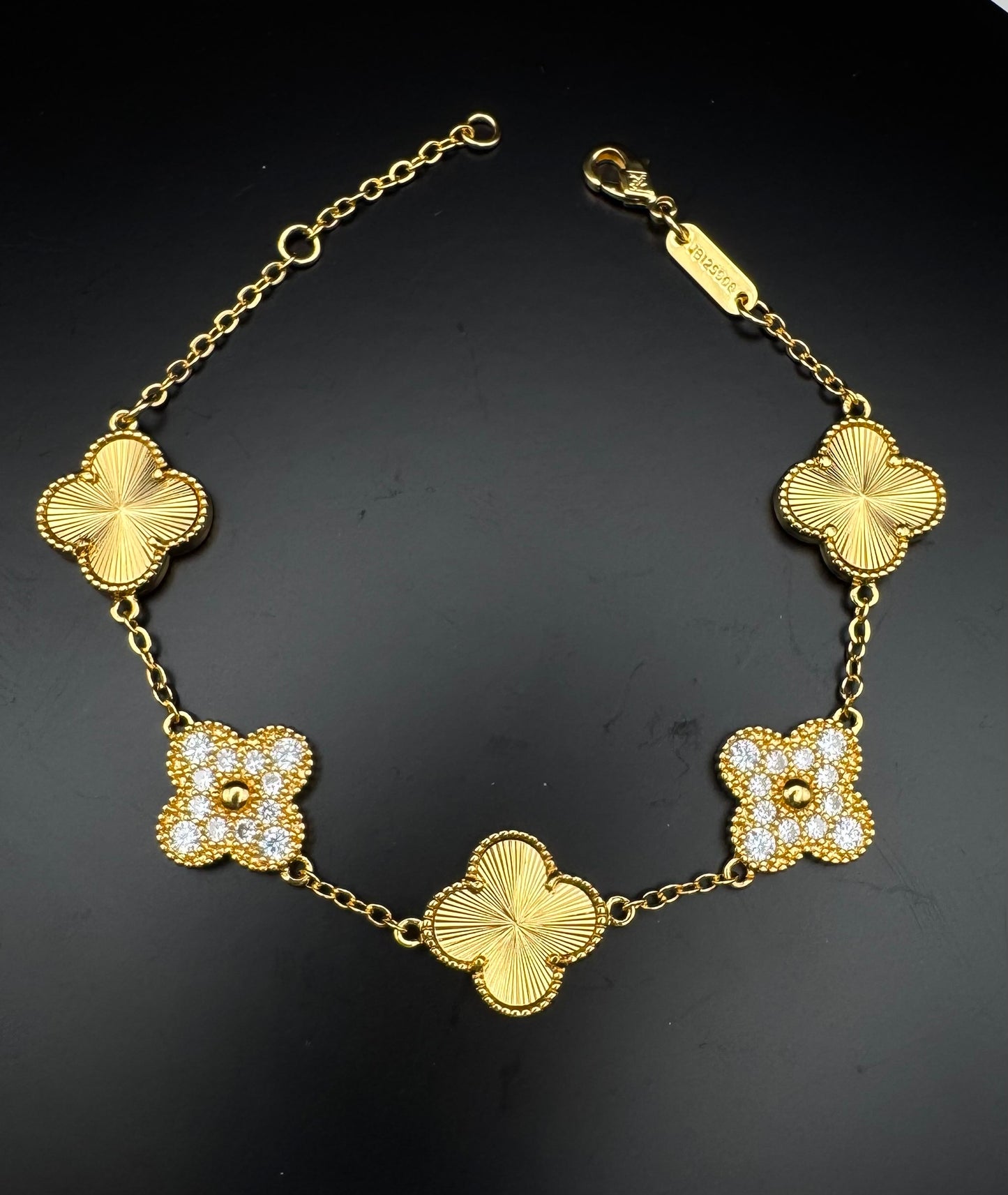 15mm and 10mm Four Clover Bracelet
