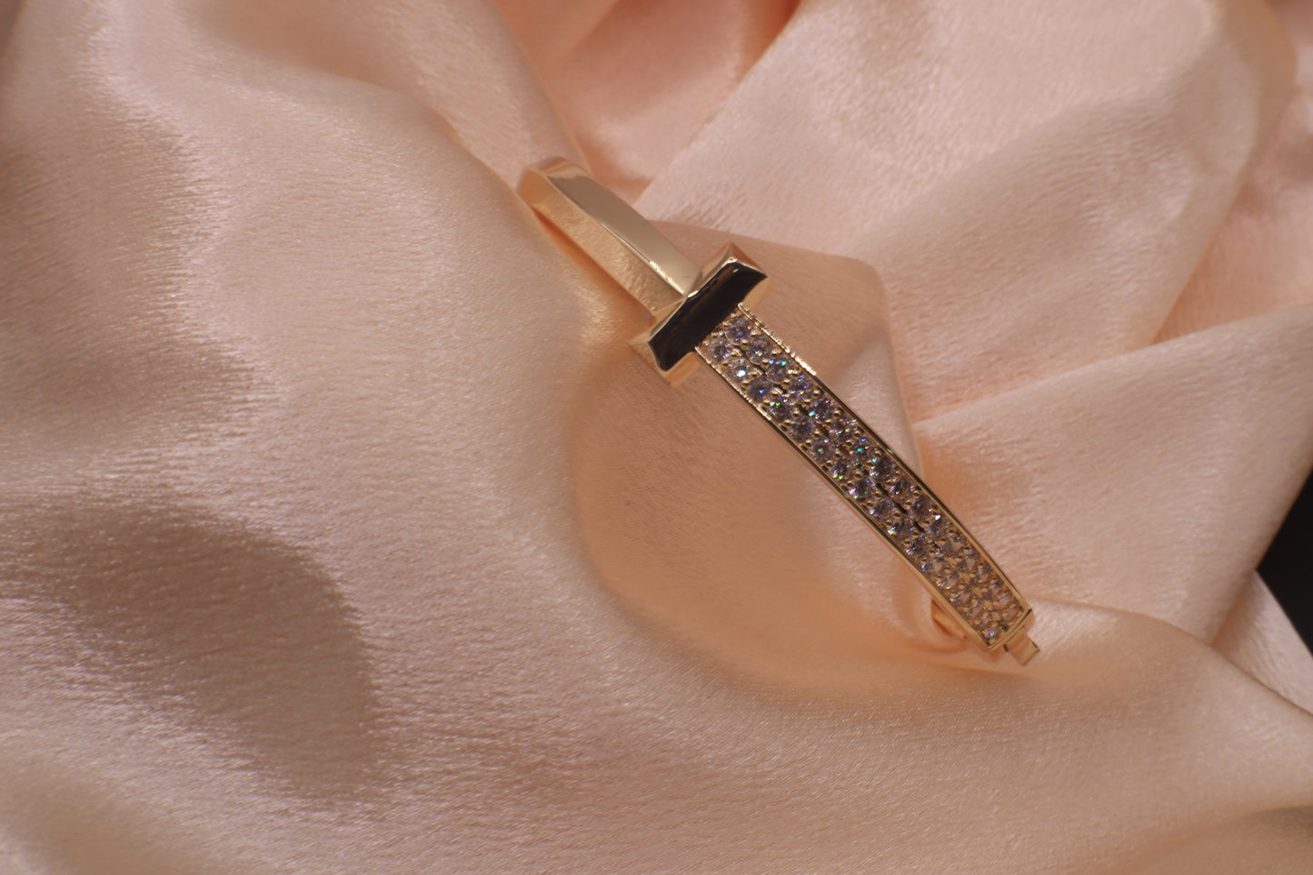 T zircon Stoned Bangle