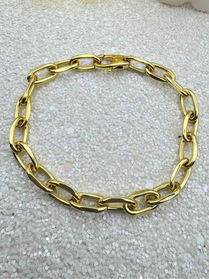 143 Simple Chunky Paperclip Bracelet