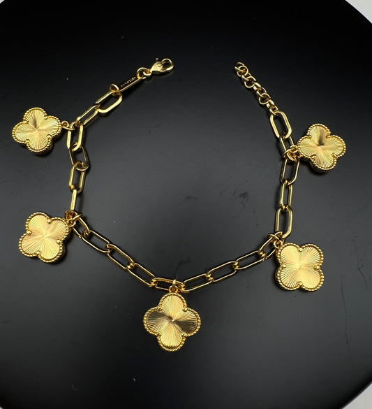 15mm and 10mm Four Clover Bracelet