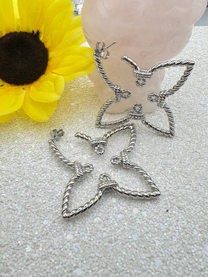 Twisted Loop Star Earrings