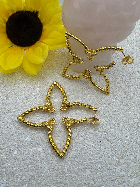 Twisted Loop Star Earrings