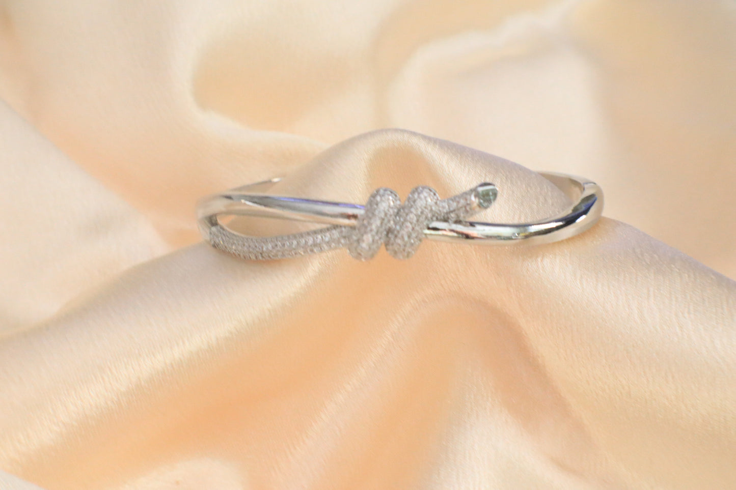 Twist & Trend | Bangle Collections