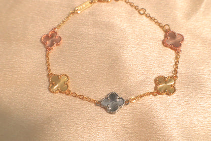 10mm Lucky Blossom Bracelet | 18k Plated Gold | Stainless Steel | Hypoallergenic