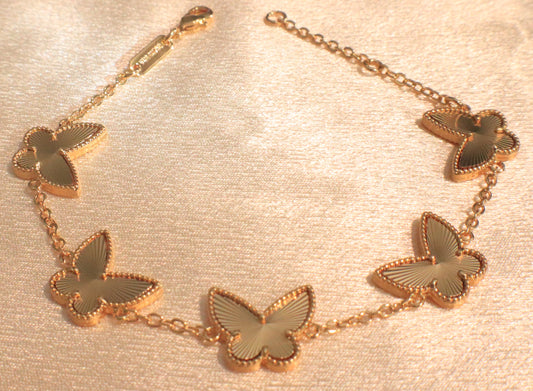 Butterfly Bracelet | 18k Plated Gold | Stainless Steel | Hypoallergenic