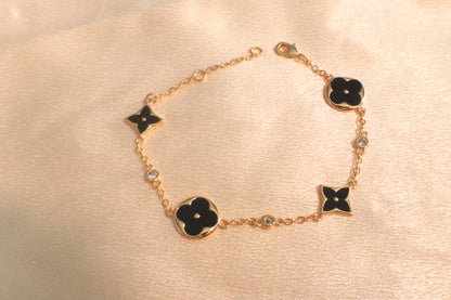 Blossom Bracelet | 18k Plated Gold | Stainless Steel | Hypoallergenic