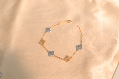 10mm Lucky Blossom Bracelet | 18k Plated Gold | Stainless Steel | Hypoallergenic