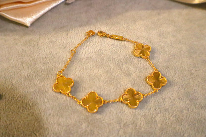 Lucky Blossom Bracelet | Stainless steel Silver-Plated Gold-Plated 18k