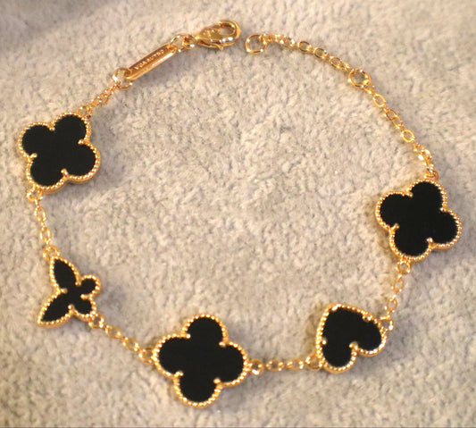 Blossom Heart Butterfly Bracelet | 18k Plated Gold | Stainless Steel | Hypoallergenic