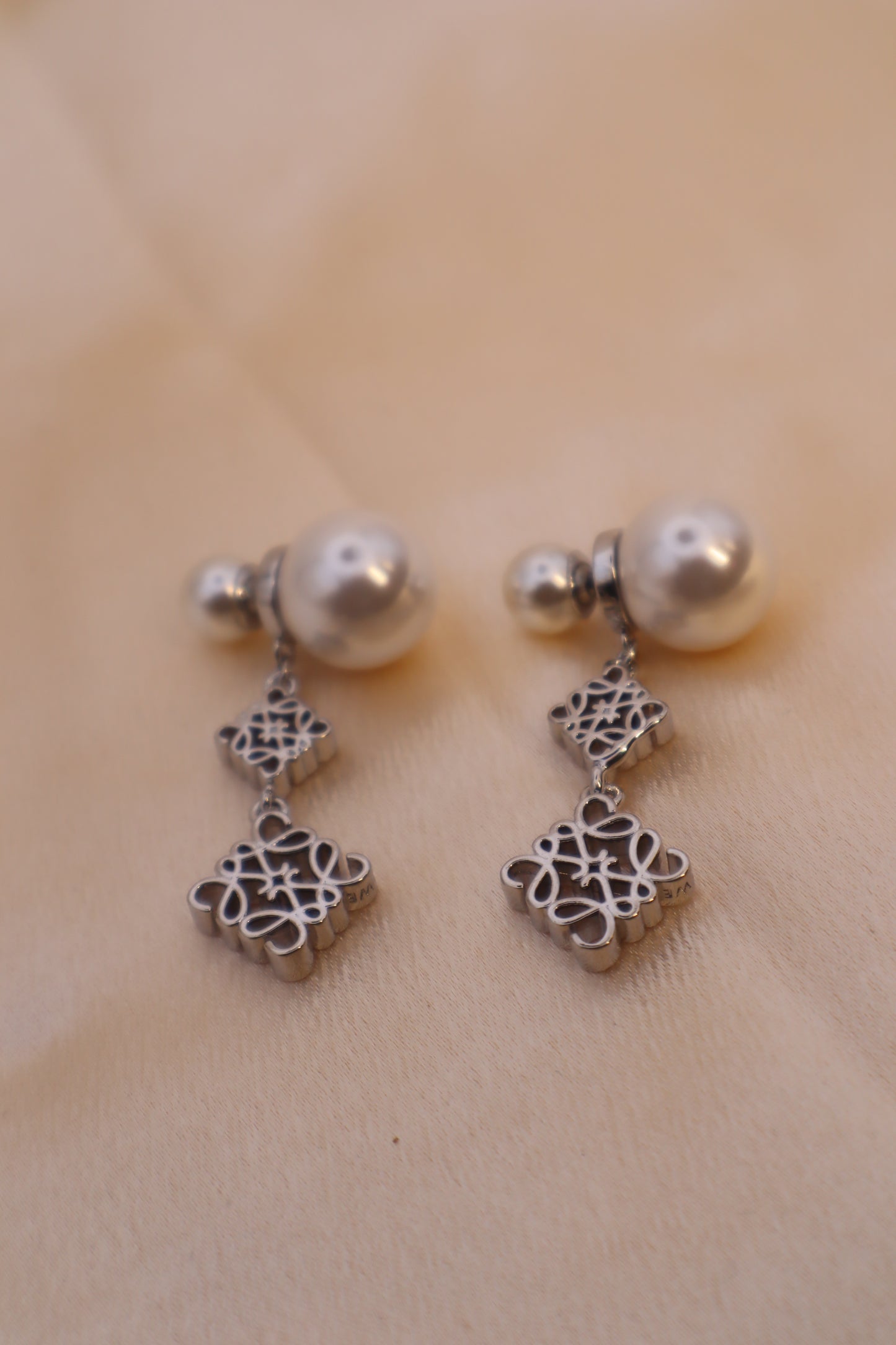 Double Infinity 18k Gold / Silver Plating Collections