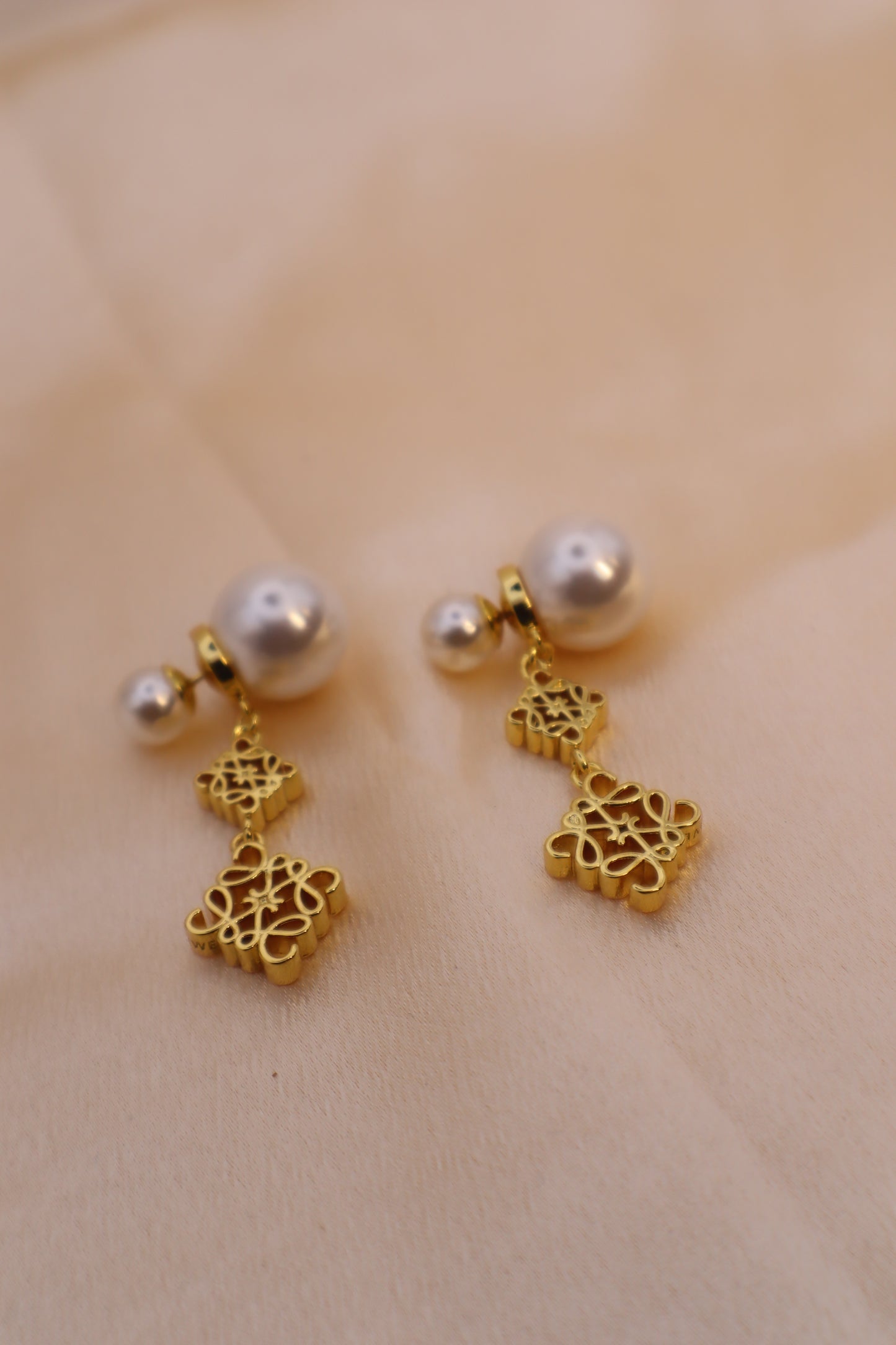 Double Infinity 18k Gold / Silver Plating Collections